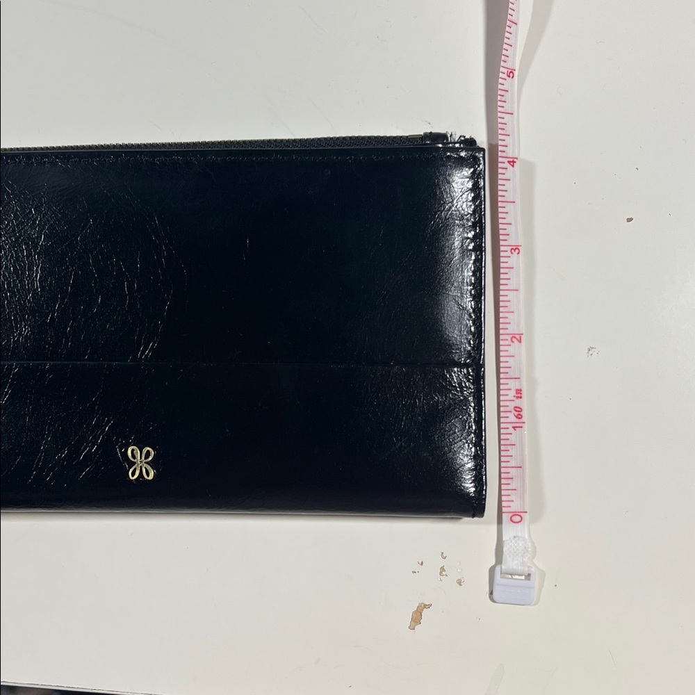 HOBO Shiny Black Leather Clutch - Picture 6 of 6